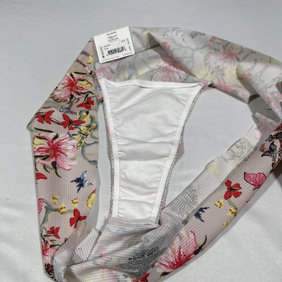 NWT $20 Spanx [ PLUS 2X ] Breathable Under Statements Thong‎ in Floral Zebra - Picture 10 of 11